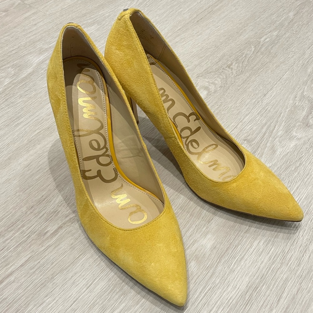 Sam Edelman Hazel pumps suede light yellow